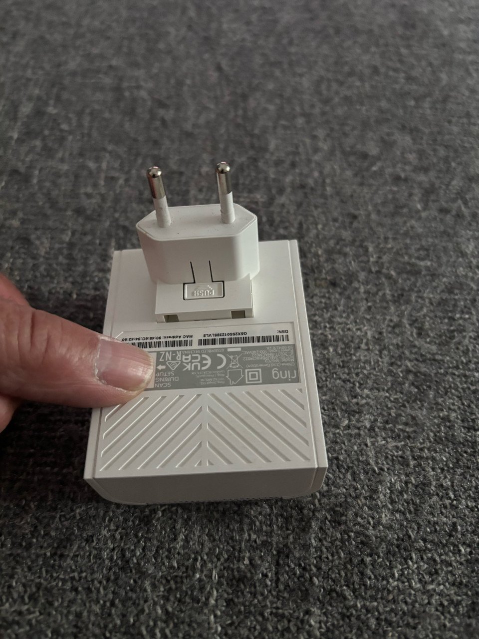Ring chime plus binnen camera