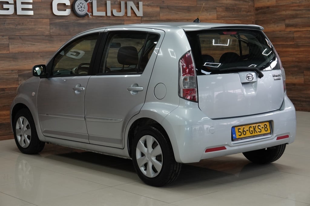 Daihatsu Sirion 2 1.0-12v premium | airco | aux |