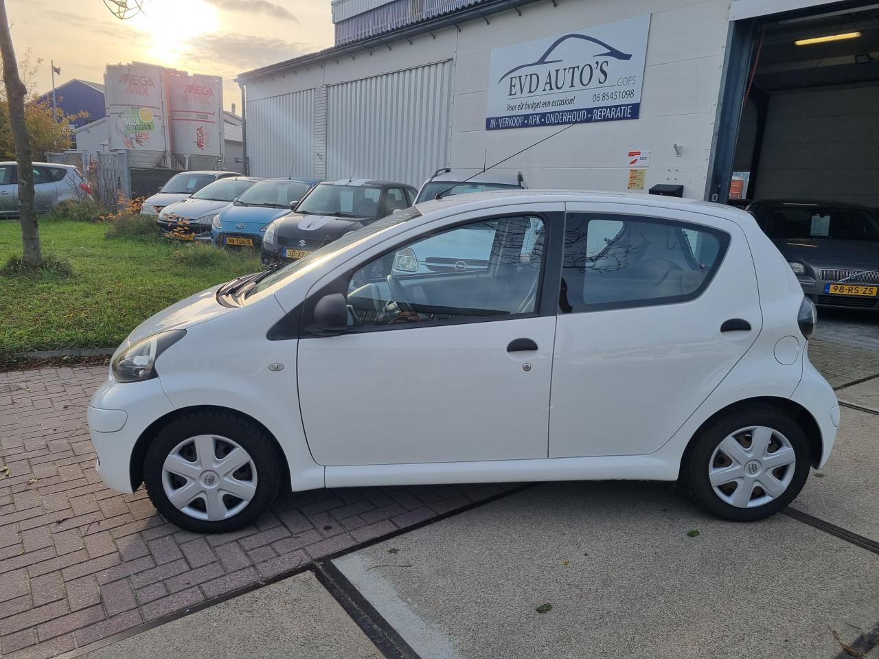 Toyota Aygo 1.0-12V Cool | Airco | 2e Eigenaar!
