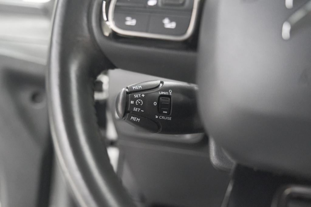 Citroen C3 puretech 82 s&s shine | camera | navigatie | climate control | 1