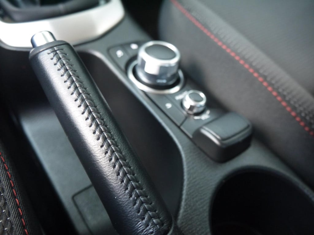 Mazda 2 1.5 skyactiv-g sportive|rijklaar