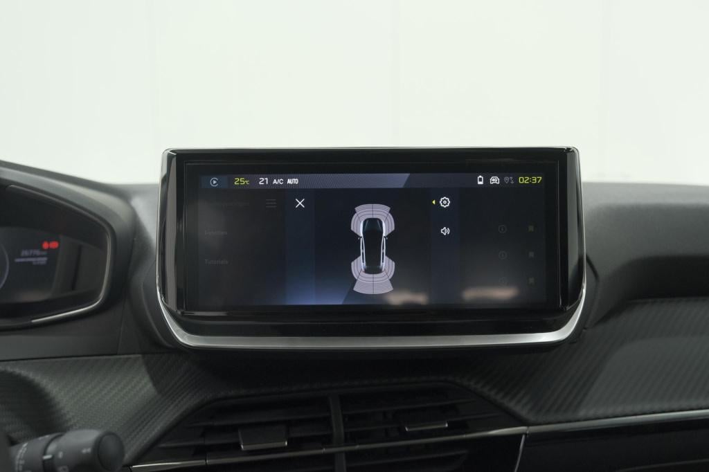 Peugeot 208 1.2 hybrid 110 e-dcs6 allure | climate control | apple carplay 