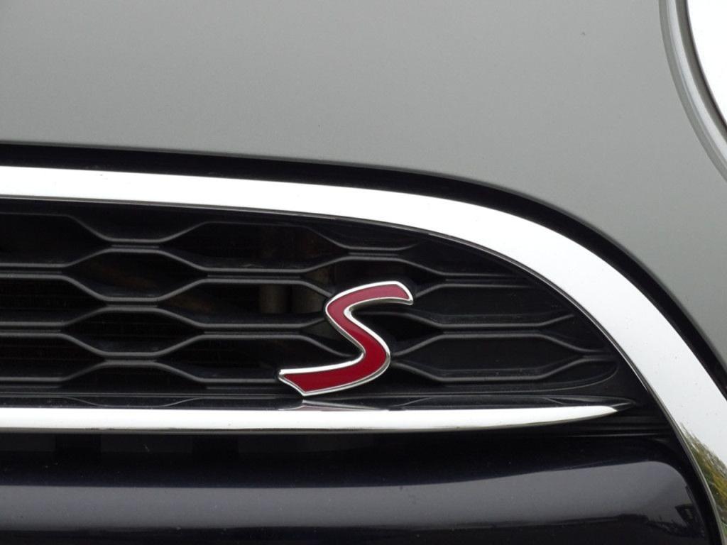 Mini Cooper mini 2.0 serious business 5-deurs | led | navi |18"