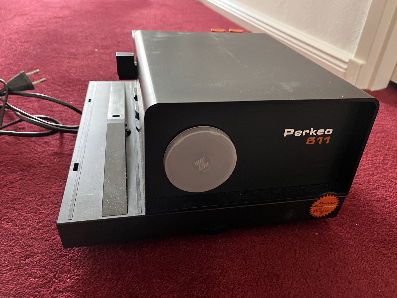Zeiss diaprojector