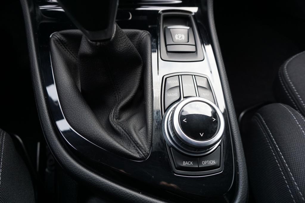 BMW 2-serie active tourer 218i centennial executive climate / navi / cruise