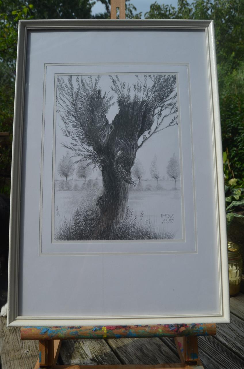 9 x Hendrik Voskuijl (1893 - 1980) potloodtek. bomen (2) o.a. Ommen