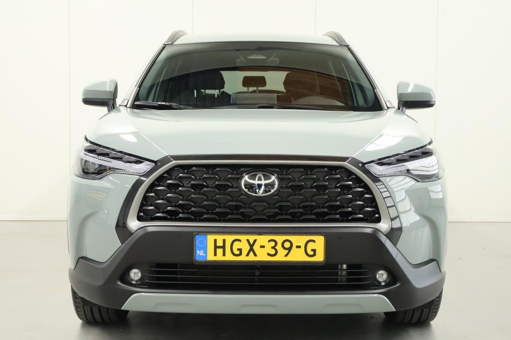 Toyota Corolla Cross hybrid 140 style