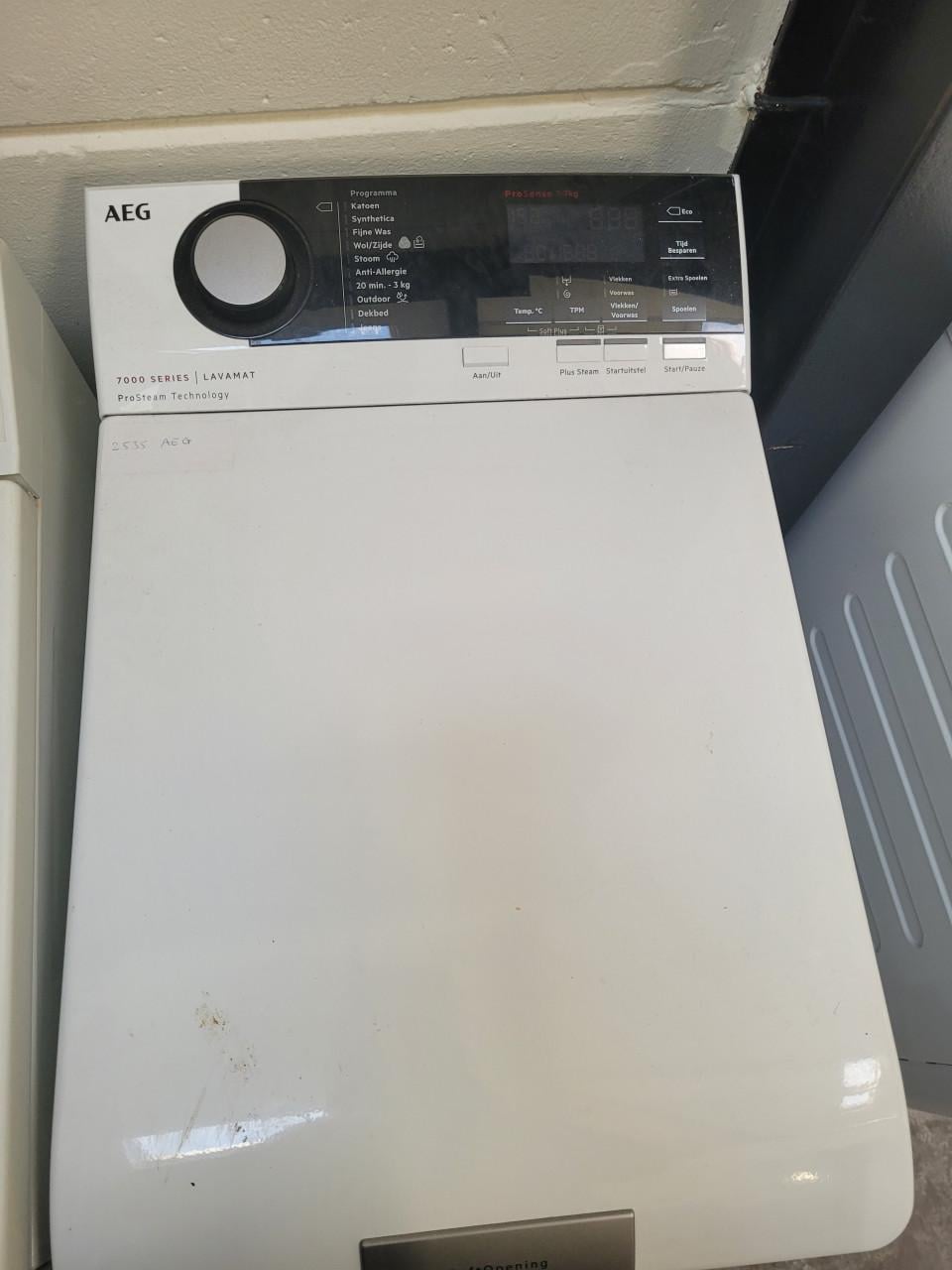 UITVERKOOP / SALE witgoed wasmachine, droger, koelkast en meer!
