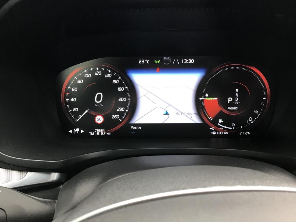 Volvo V60 2.0 t6 awd r. r-des. audio & park assist & climate line