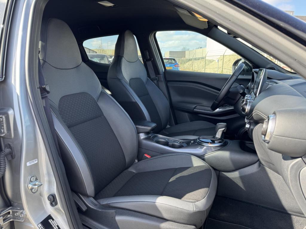 Nissan Juke 1.6 hybrid n-connecta parking pack