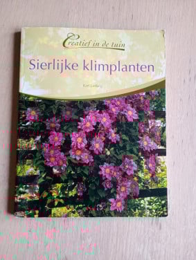 Sierlijke klimplanten
