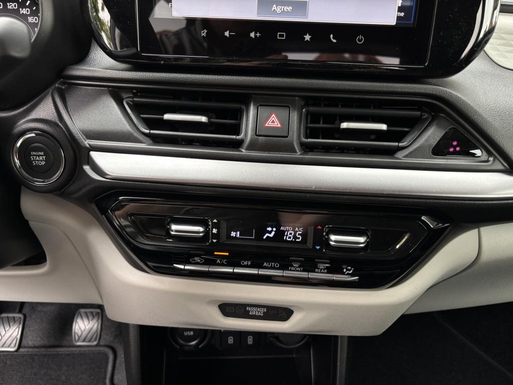 Suzuki Swift 1.2 style smart hybrid