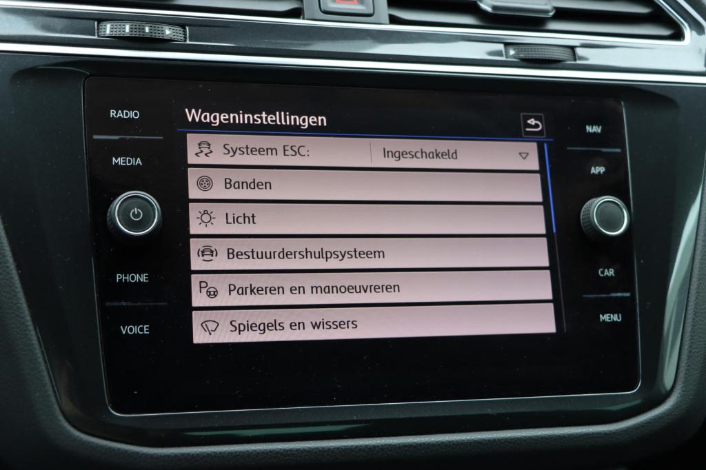 Volkswagen Tiguan 1.4 tsi comfortline business r