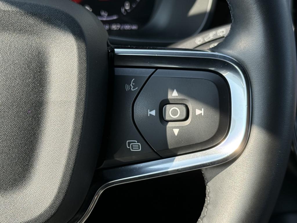 Volvo XC40 t5 262pk recharge bright| adap.cruise| 360camera| h&k sound