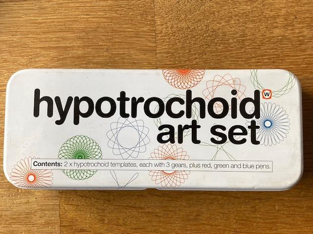 Passerdoos van ECO Bra Chrom met inhoud en doosje Hypotroichoïde art