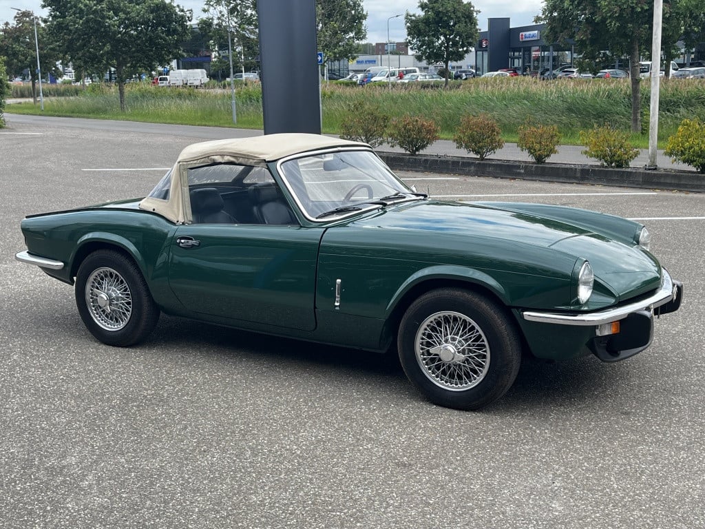 Triumph Spitfire 1500 soft top