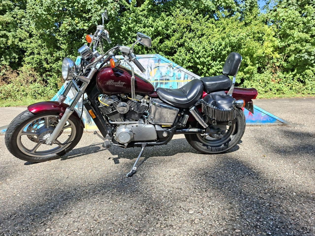 Honda Shadow VT 1100 bj 1987 in top conditie!