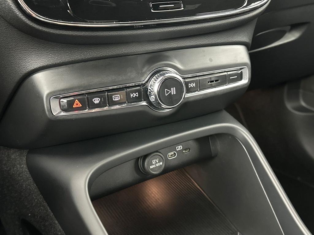 Volvo XC40 p8 408pk recharge r-design| cruise.controle| stoelverwarming