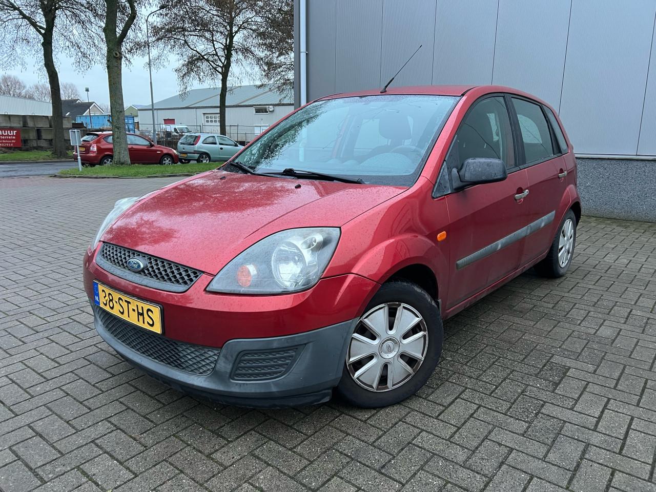 Ford Fiesta 1.3-8V Champion 137.823Km Jaar Apk