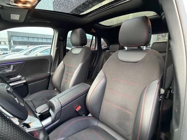 Mercedes-Benz Gla-klasse 180 business solution amg achteruitrij camera l sp