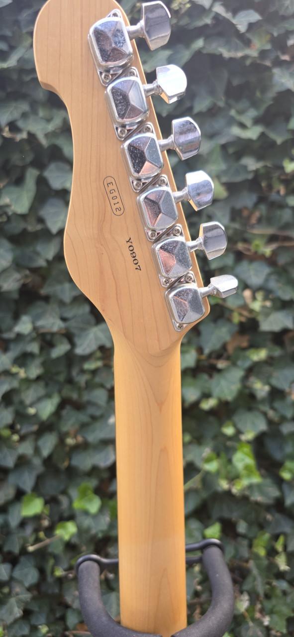 Electrische Gitaar Yamaha EG-012