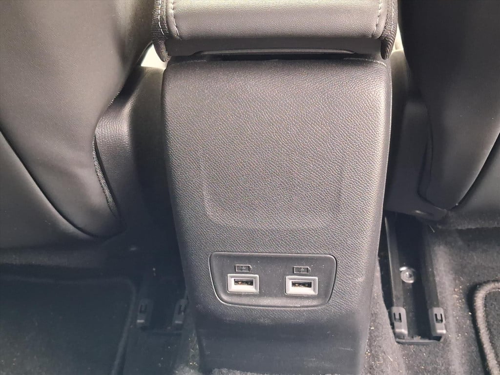 Peugeot 208 ev 50kwh 136pk 3-fase allure pack navigatie | apple carplay & a
