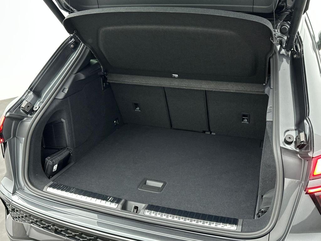 Audi Q3 s edition e-hybrid 200 kw / 272 pk hatchback 6 ver