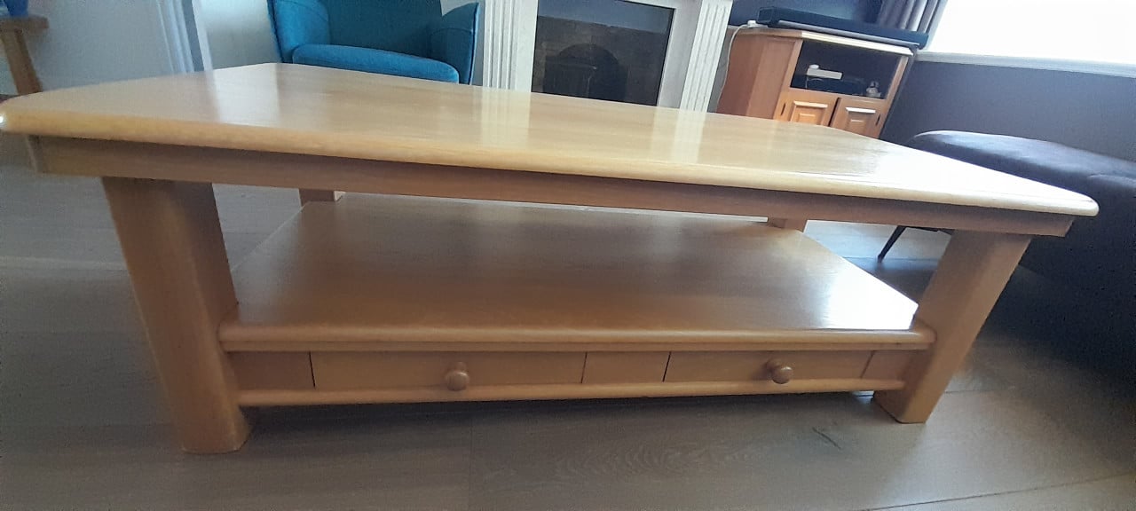 Eiken Salontafel