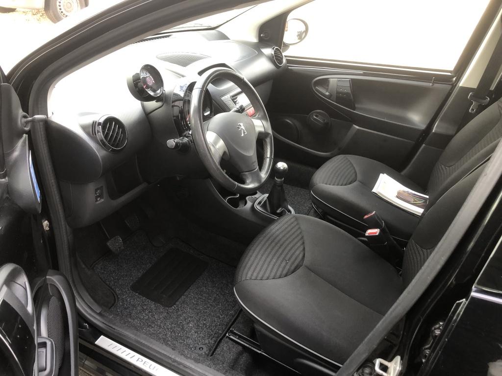 Peugeot 107 1.0 envy 1e eigenaar