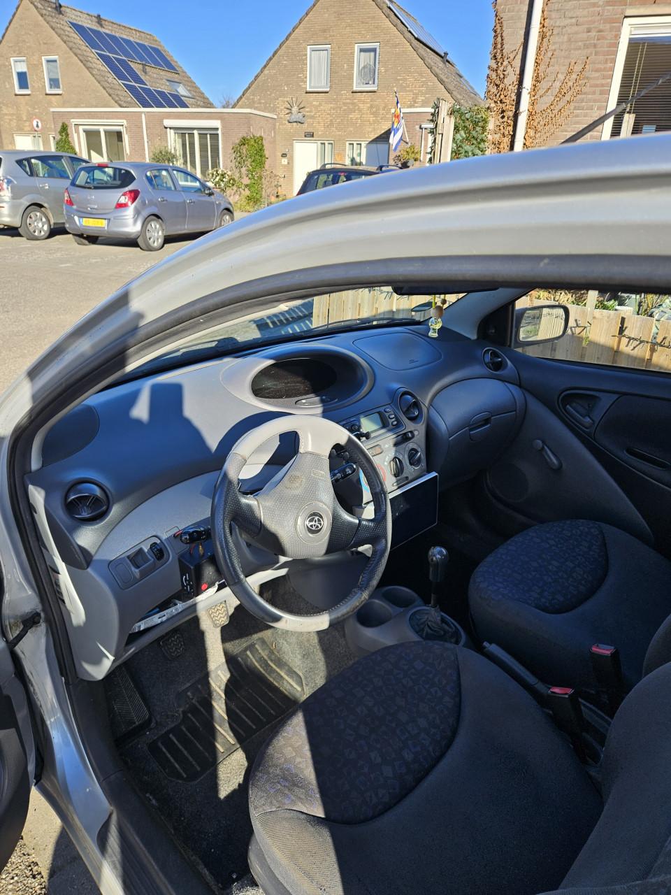 Toyota yaris 1.3  195000 km(NAP)