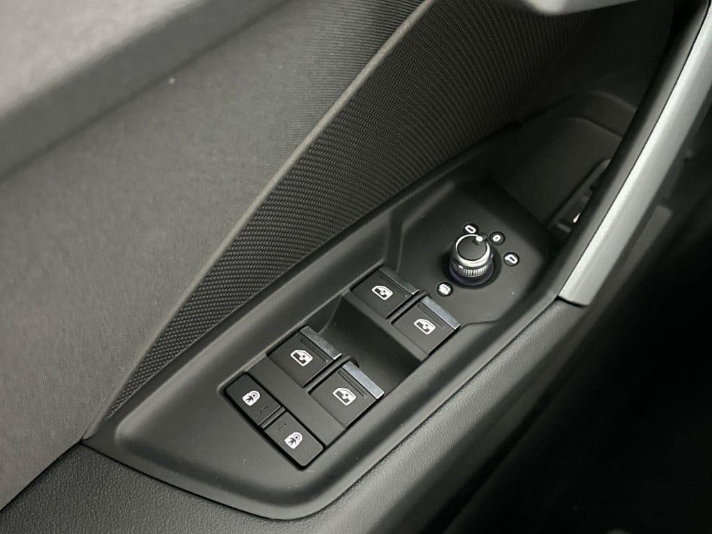 Audi A3 allstreet advanced edition 40 tfsi e 150 kw / 204 pk sportba