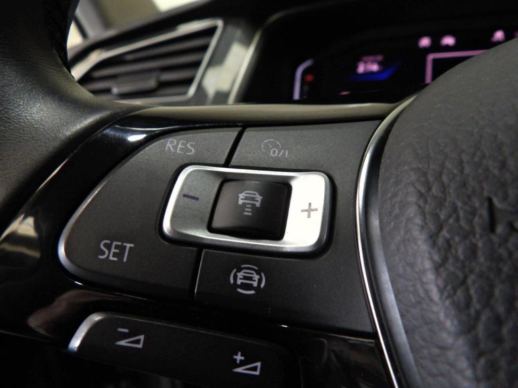 Volkswagen Tiguan 1.5 tsi act r-line