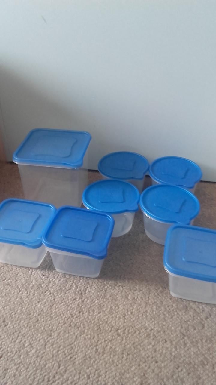 Partij kunststofspullen