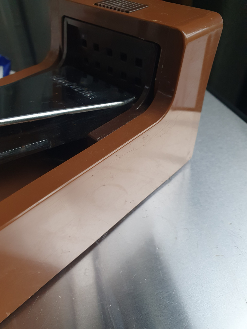 Zeer nette bruine vintage brabantia maitre frietsnijder...