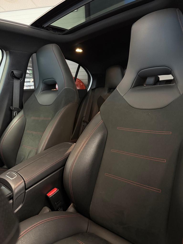 Mercedes-Benz A-Klasse 250 e business line