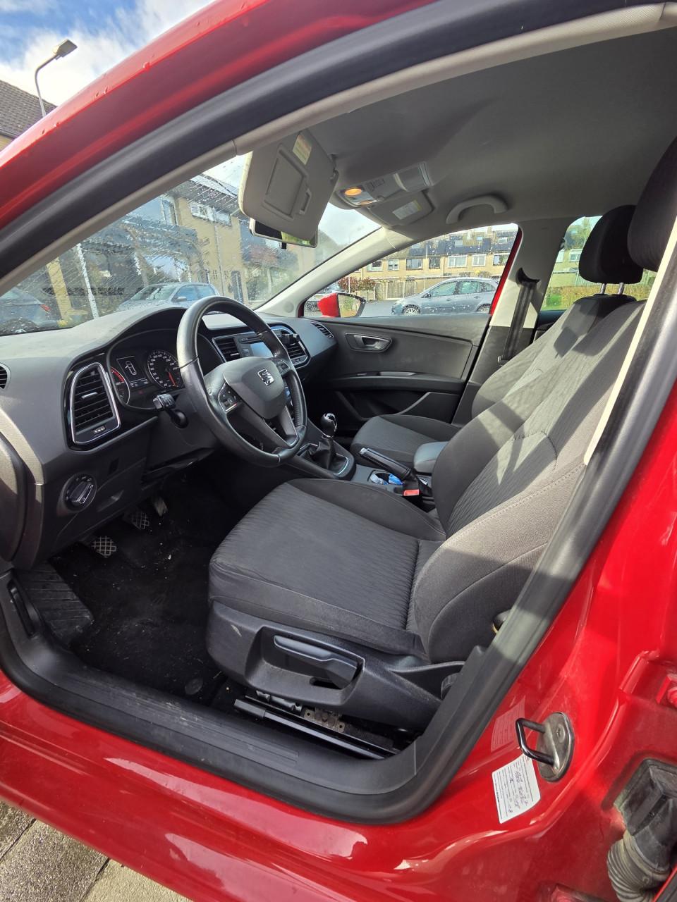 Te koop i.z.g.st Seat Leon 1.2 TSI