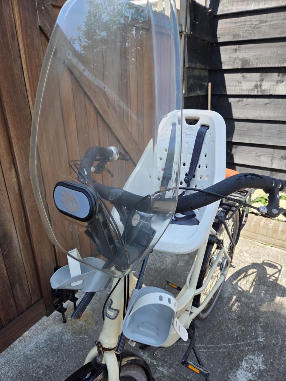 Moederfiets 100€ inclusief scherm en zitje yepp