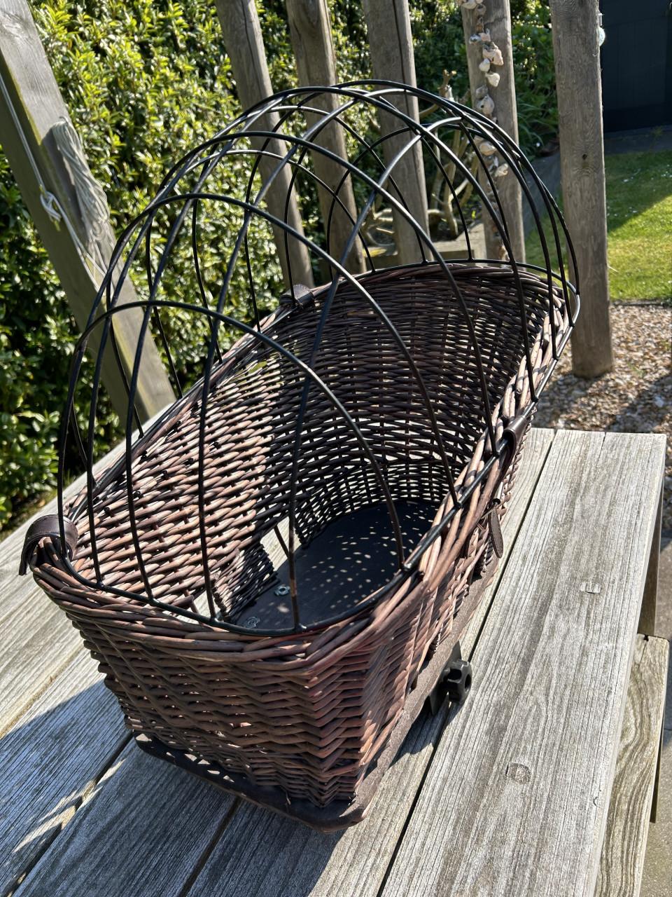 Hondenmand voor bagagedrager