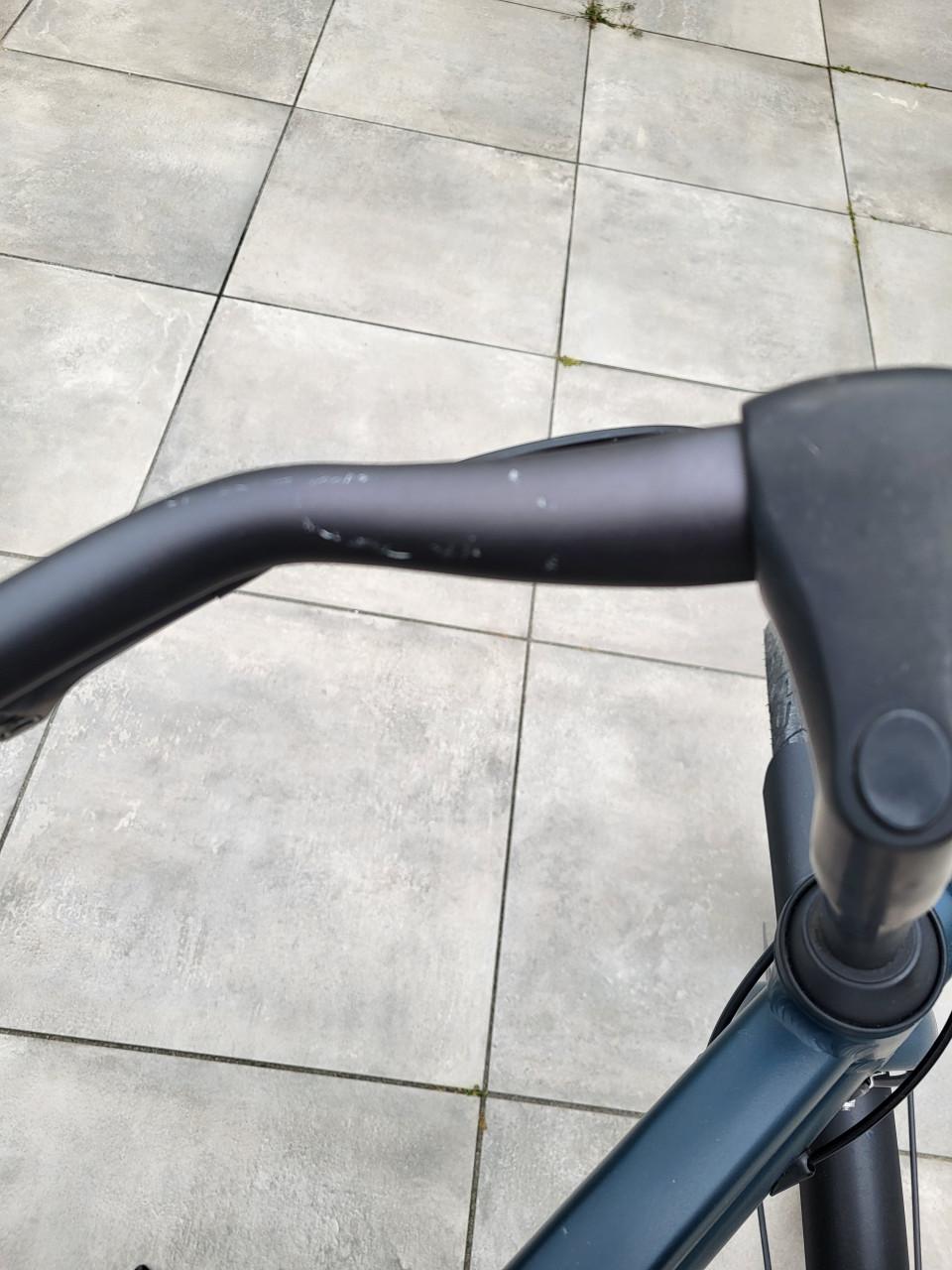 Herenfiets / jongensfiets Gazelle Esprit fiets met belt uit 2024