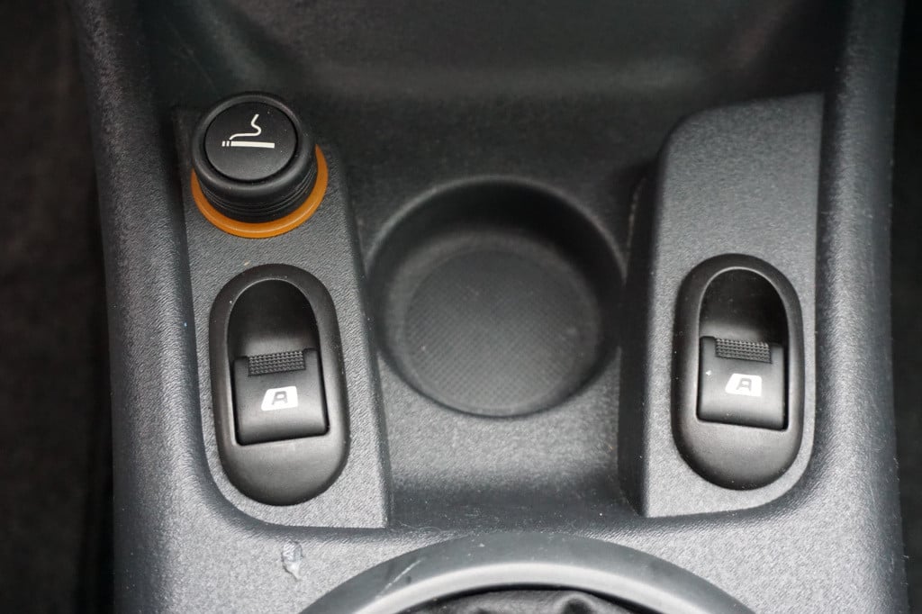 Citroen C3 1.4i différence airco / cruise / elektr. ramen / trekhaak / nap