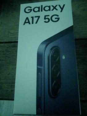 Samsung galaxy A17 5G doos nog ongeopend