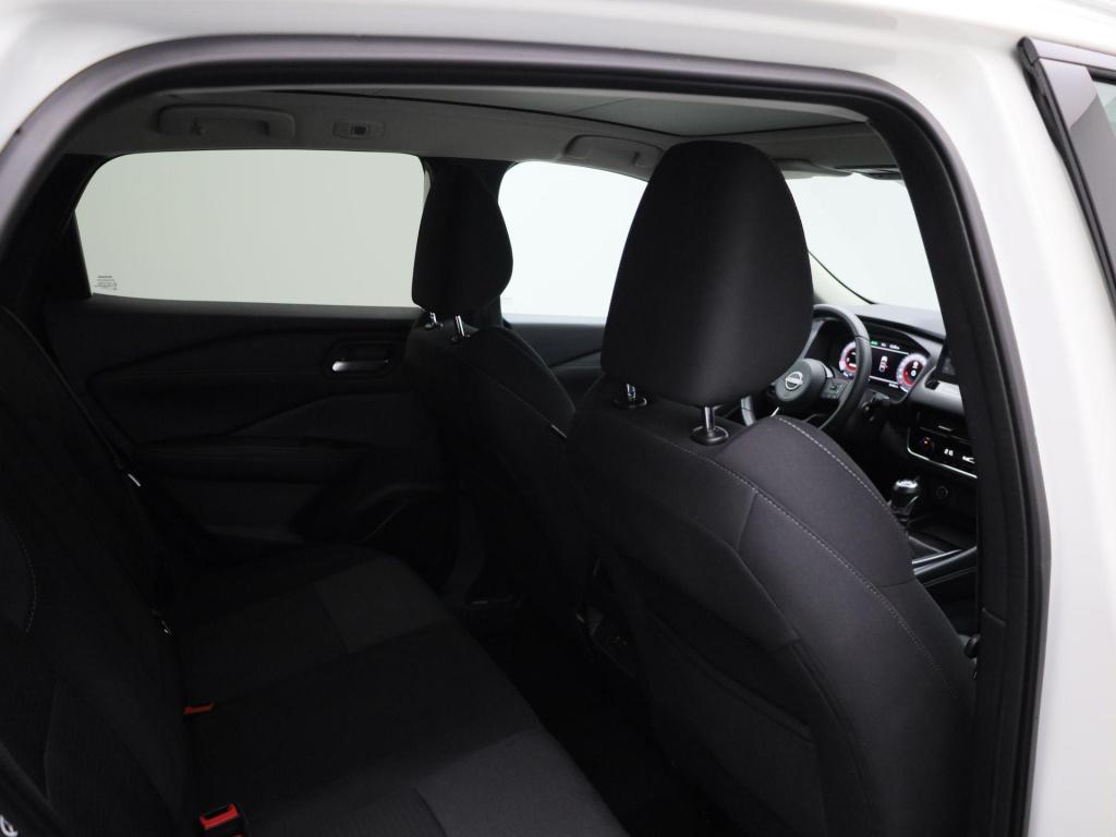 Nissan Qashqai 1.3 mhev n-connecta | navigatie | apple carplay / android au