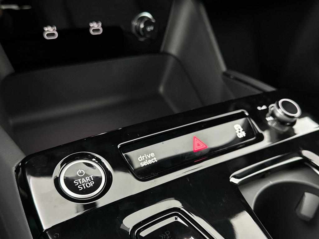 Audi A6 Avant E-tron s edition e-tron 100kwh 270 kw / 367 pk avant elek