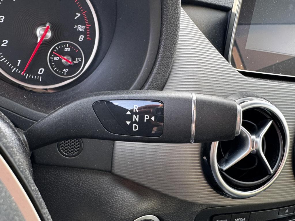 Mercedes-Benz B-Klasse 180 business