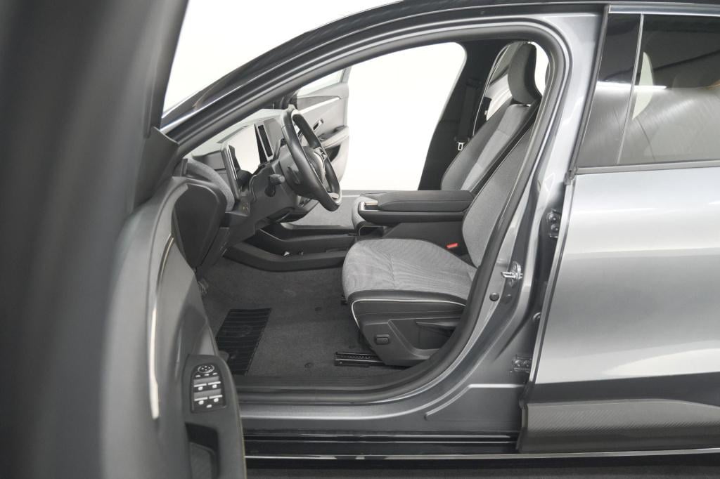 Renault Megane E-tech ev40 boost charge techno | soh 95,5% | camera | apple