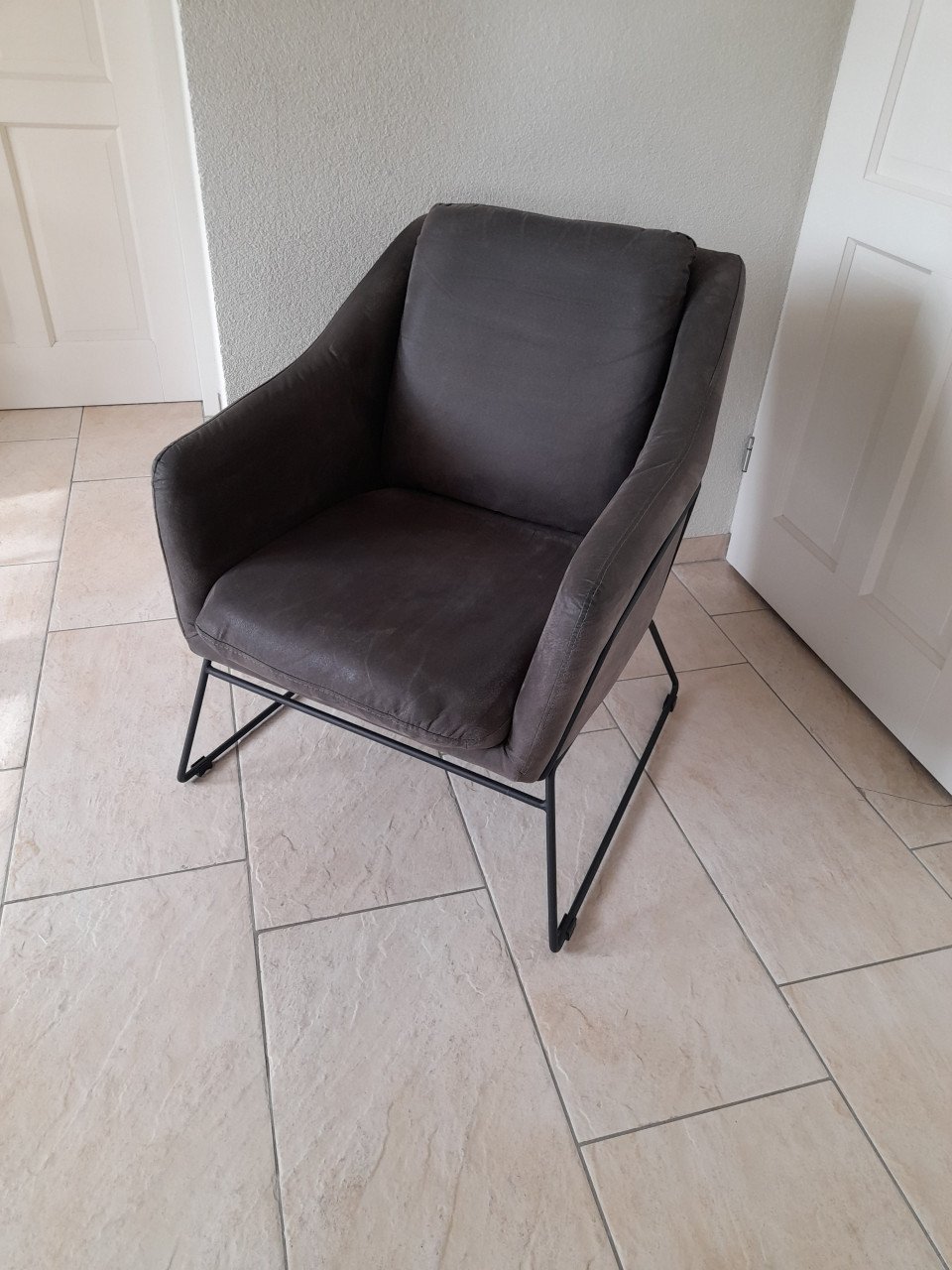 Leuke  Fauteuil  ( in goede staat )  Kleur  grijs / groen