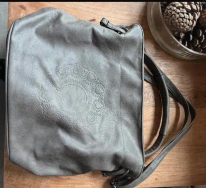 Leren tas Belleknoppe