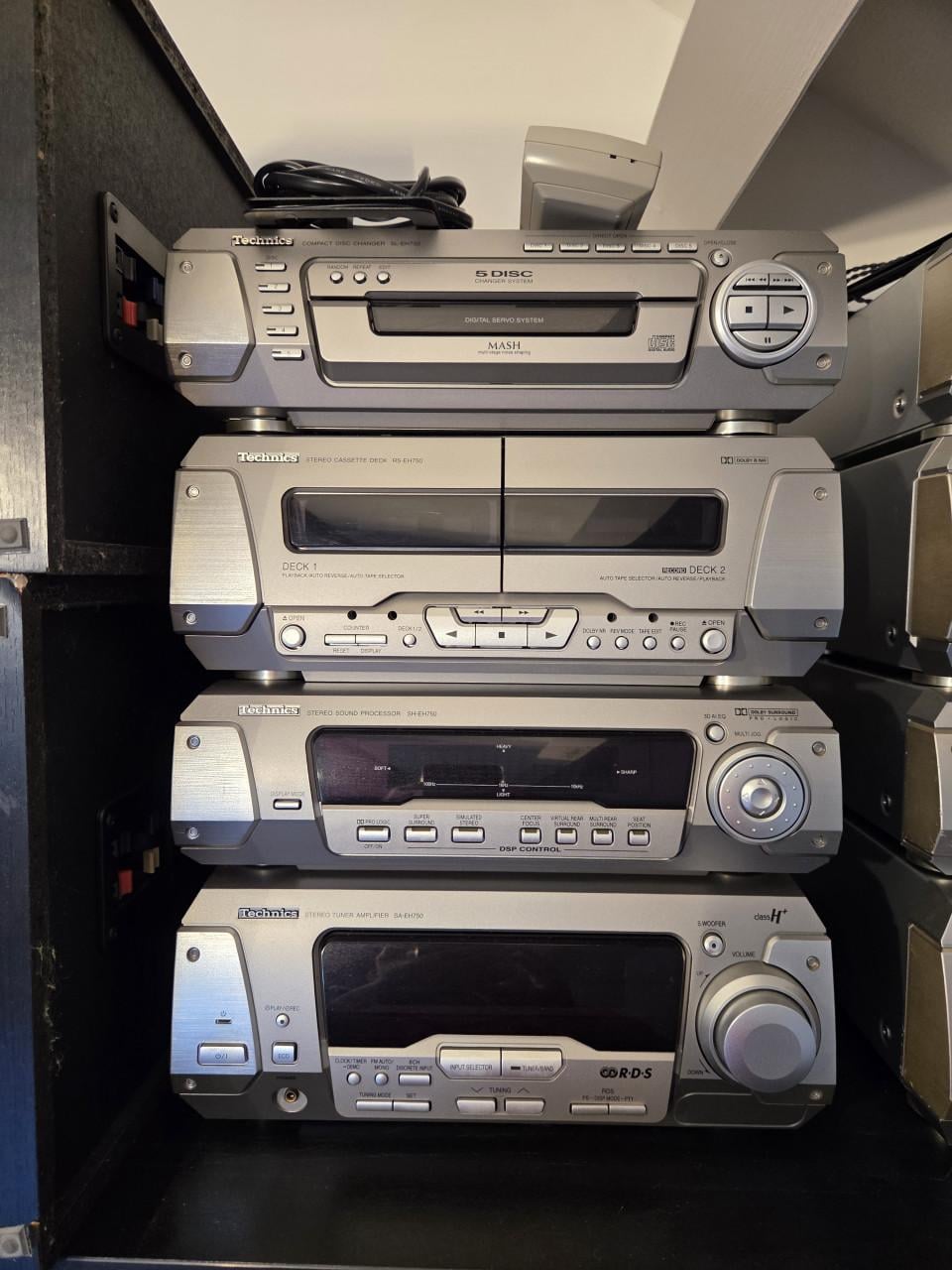 3 X Technics set