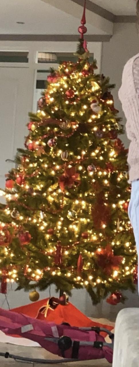 Kerstboom incl lampjes en kerstballen