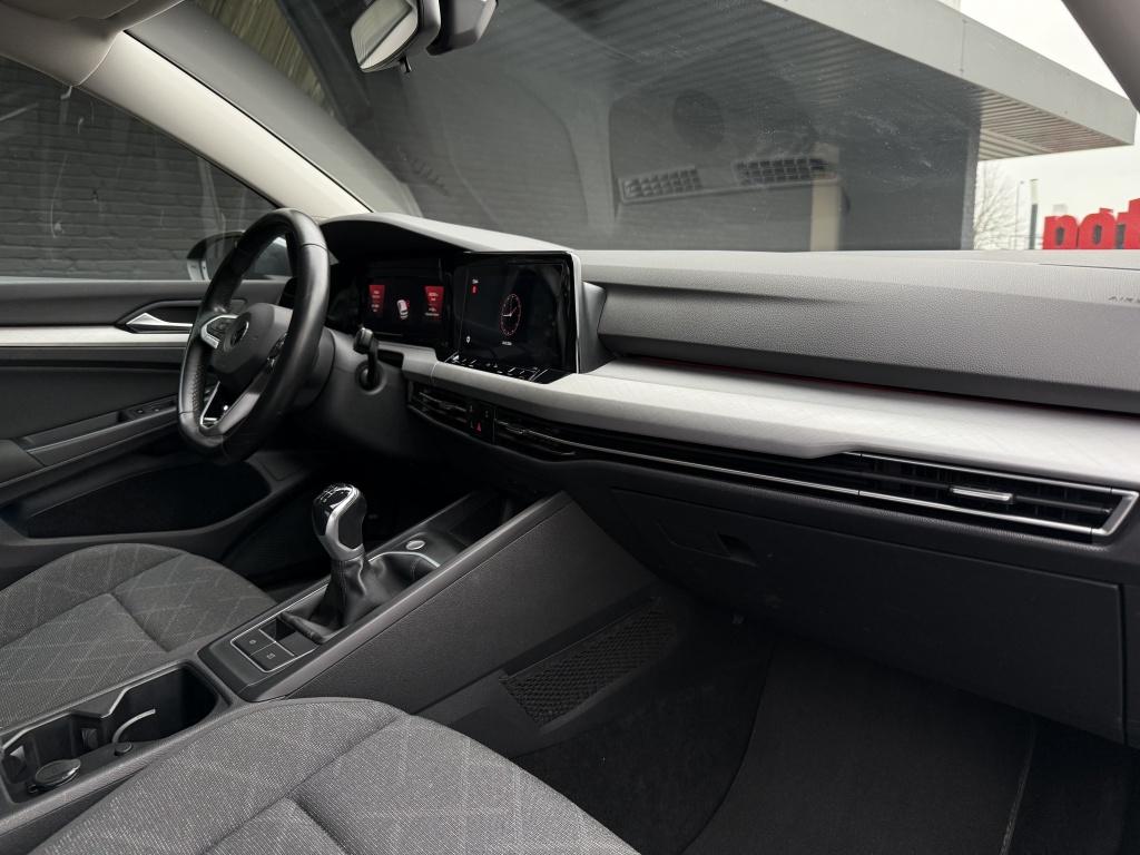 Volkswagen Golf 1.0 tsi life business